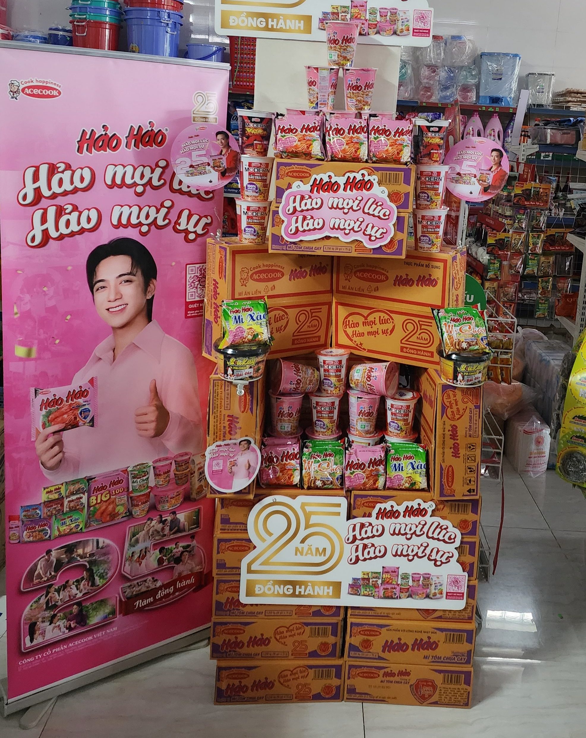 Trưng bày Hảo Hảo  – 0768421405