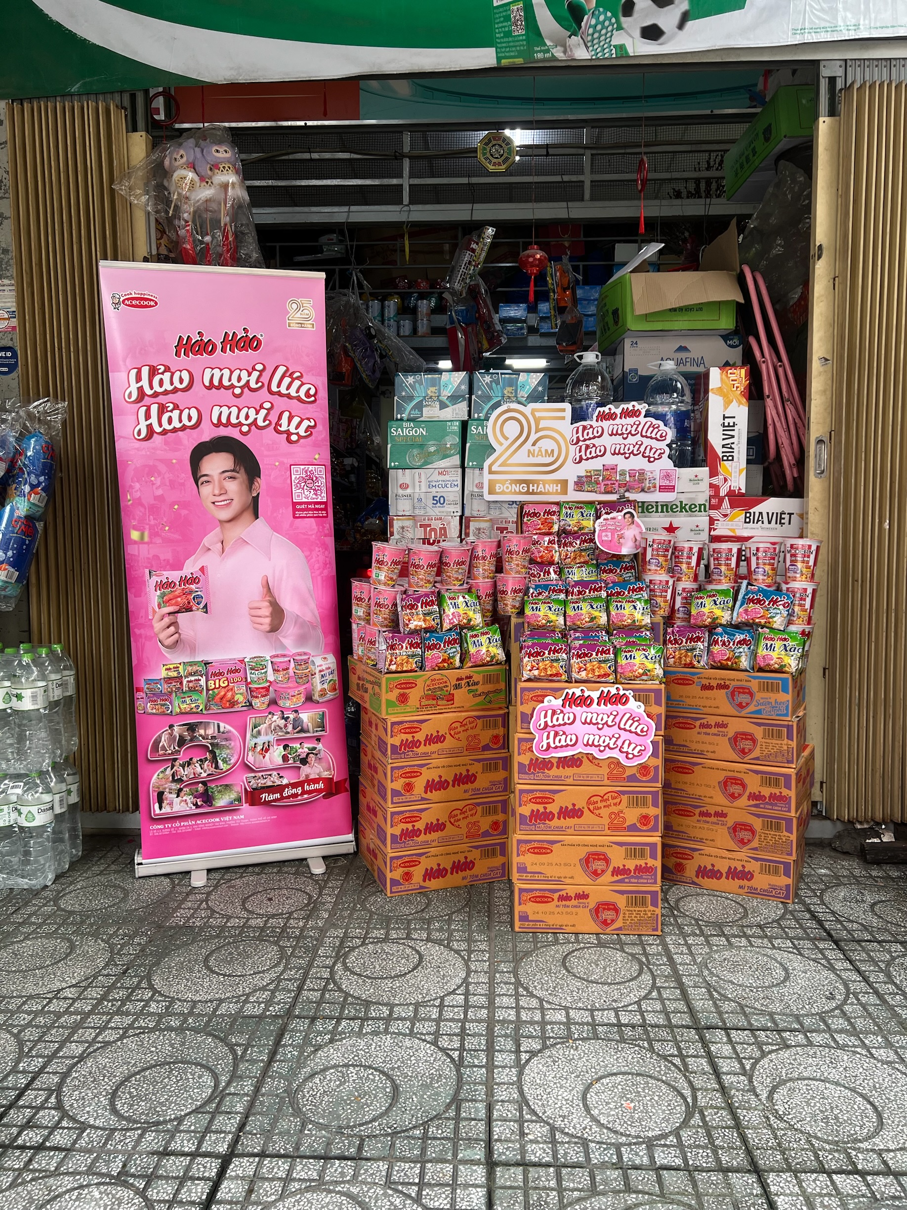 Trưng bày Hảo Hảo  – 0908677327