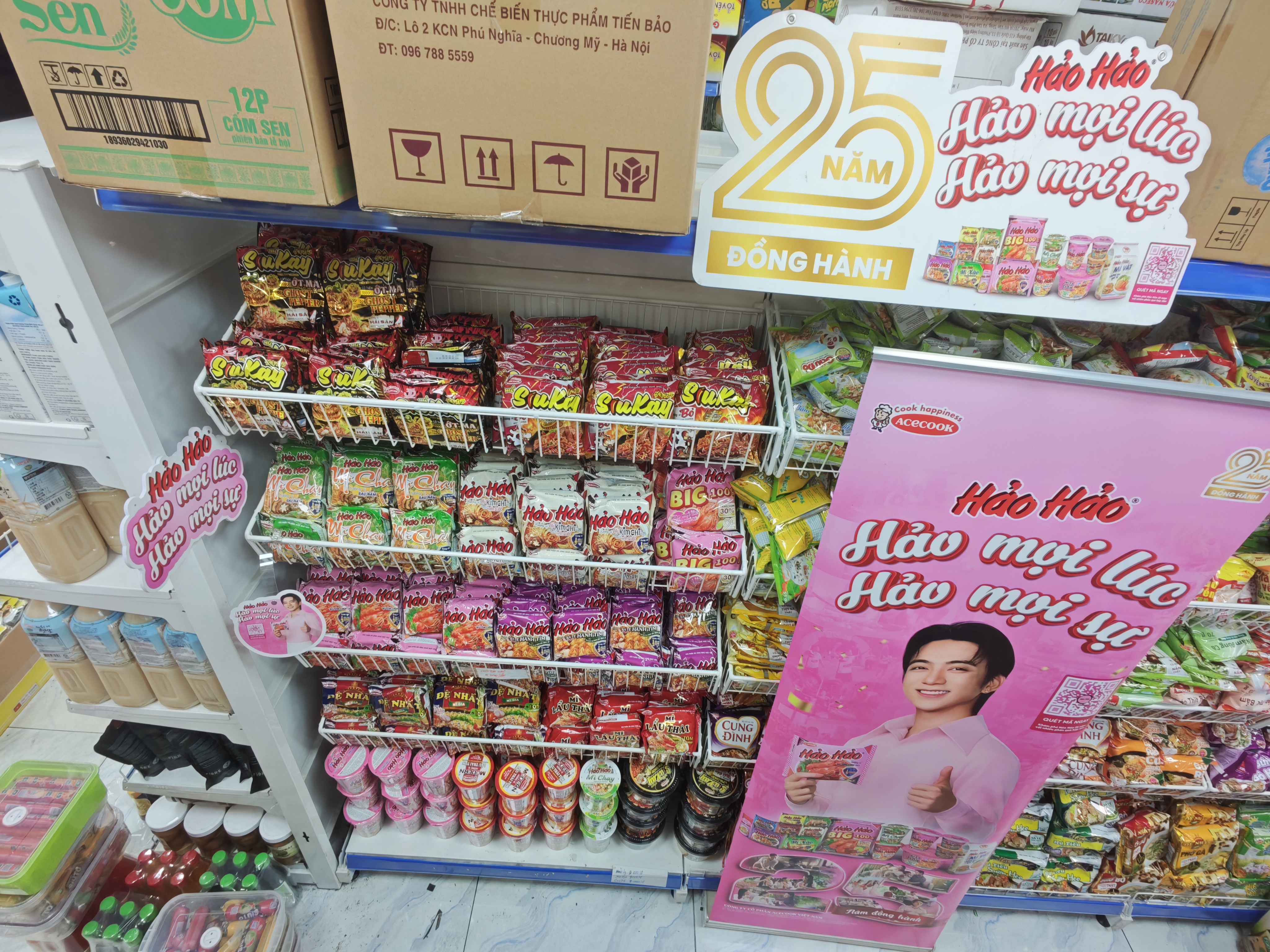 Trưng bày Hảo Hảo  – 0964404142