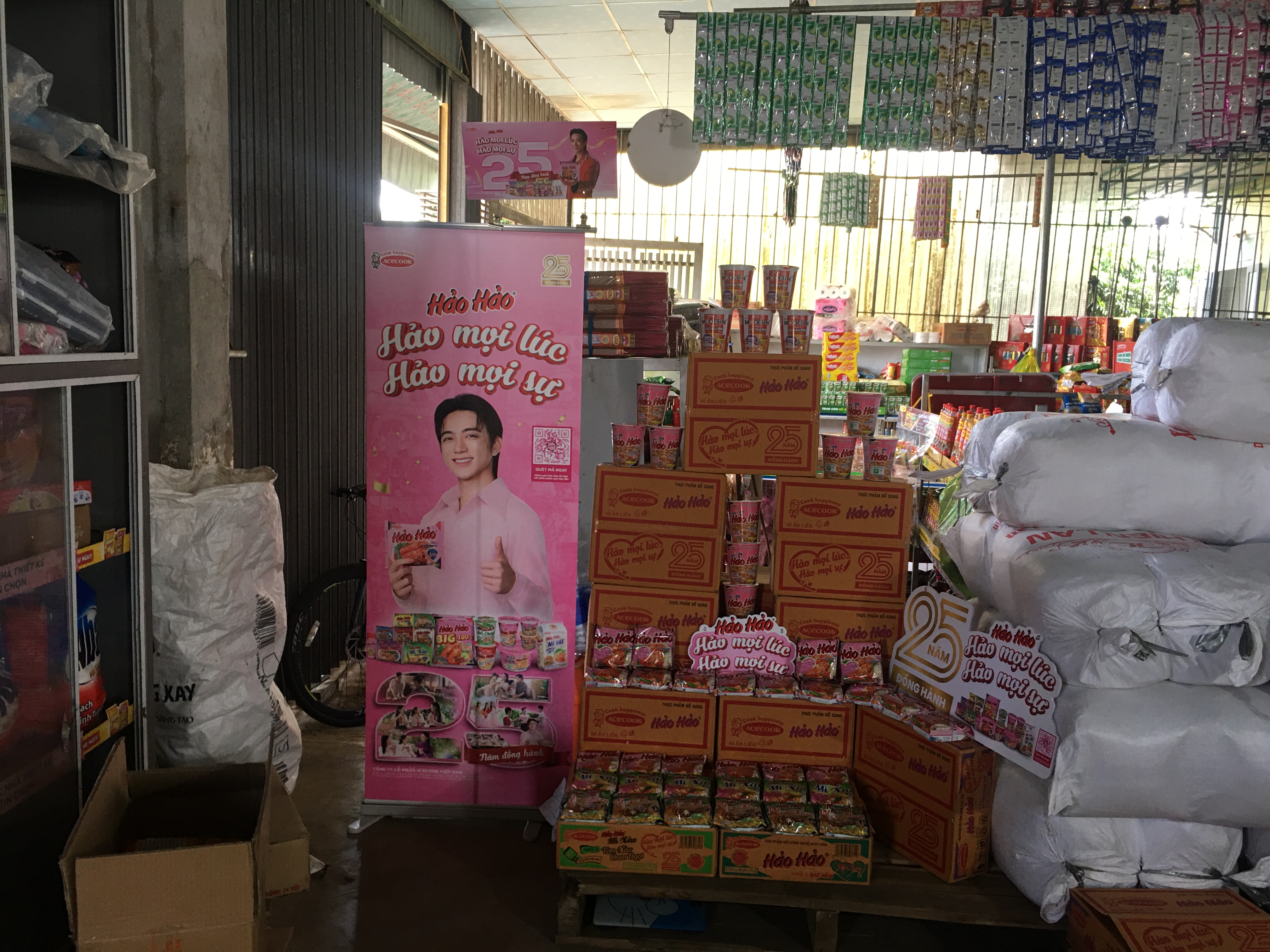 Trưng bày Hảo Hảo  – 0989179268