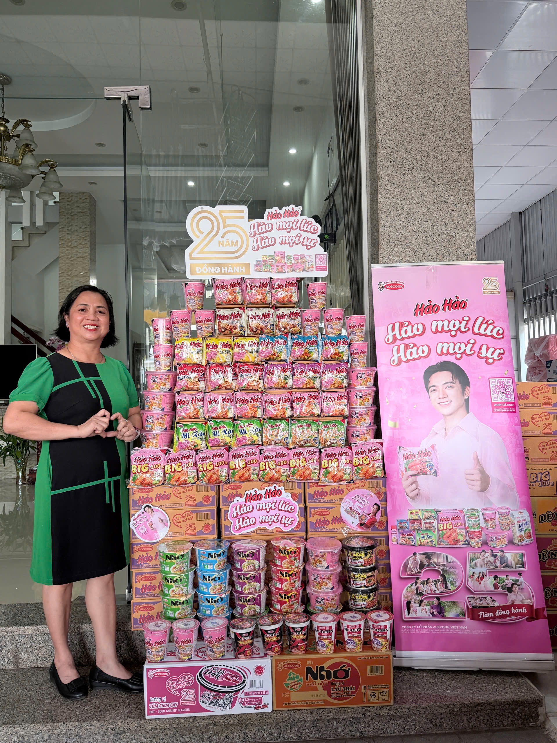 Trưng bày Hảo Hảo  – 0949256256