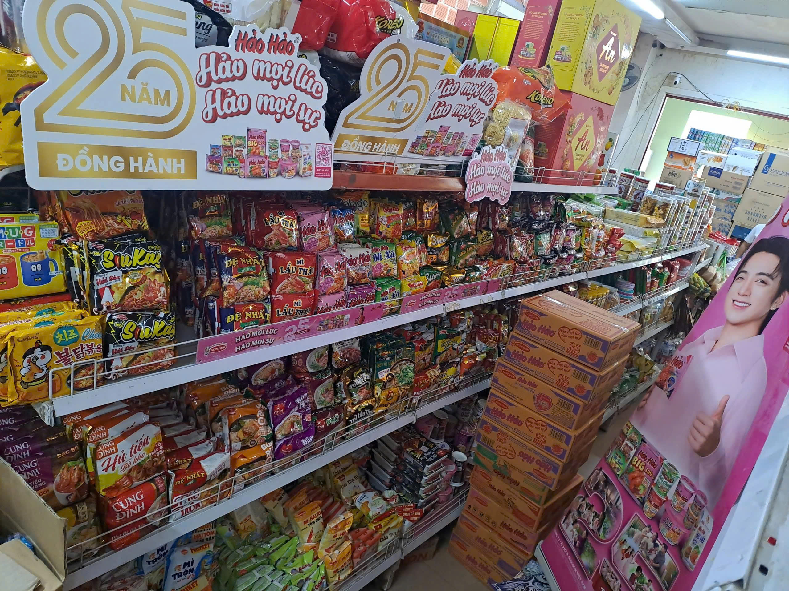 Trưng bày Hảo Hảo – 0933099593